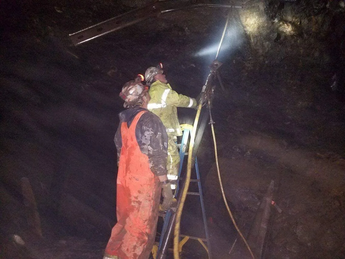 Personnel in the underground workings